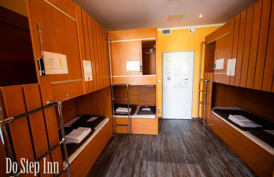 Do Step Inn Central - Self-Service-Hostel-1