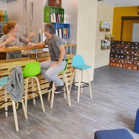 Do Step Inn Central - Self-Service-Hostel-2